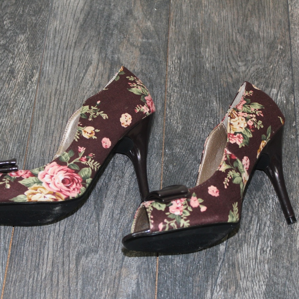 Qupid Ladies Brown Floral HIgh Heel Shoes - Picture 5 of 5